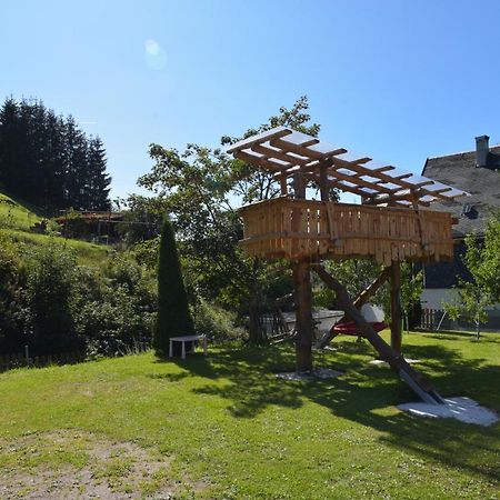 Ferienhaus Chalet Zur Werraquelle ماسيربيرغ المظهر الخارجي الصورة